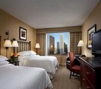 Sheraton Centre - Guest Room